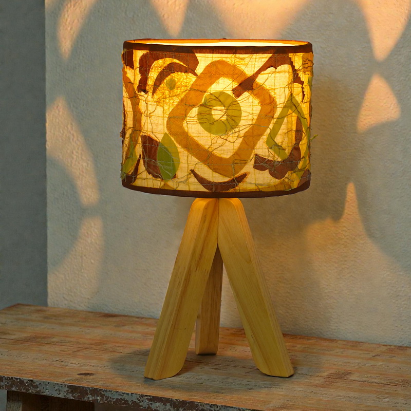 Lampe tripode – Lumière végétale