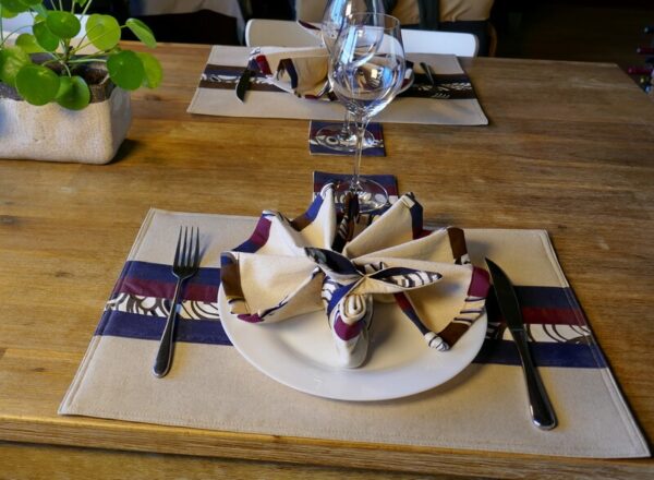 Corail Bleu – Ensemble textile pour l’art de la table – Image 2