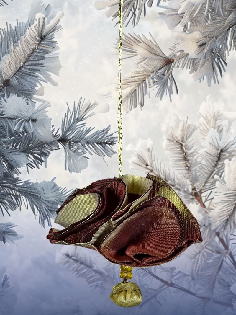 Éclat de Soie – Décoration de Noël en soie upcyclée – Image 2